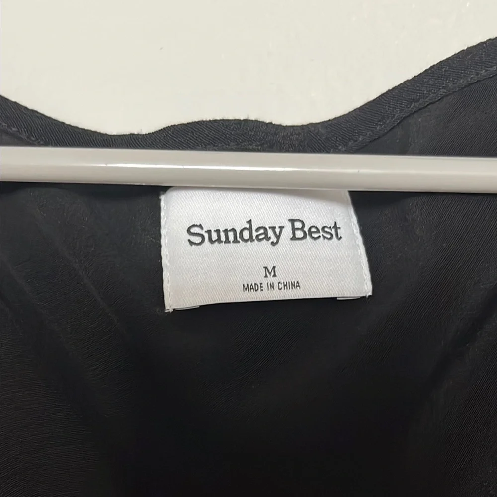 Sunday Best Black Puff Sleeve Sweetheart Gown - Picture 2 of 5